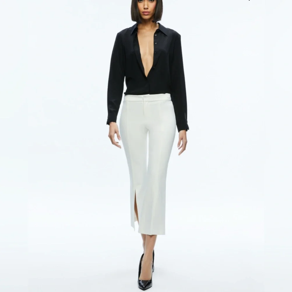 Alice + Olivia Walker Cropped Pants Off‑White/Cream with Front Slit Size 2 NWT - Picture 3 of 7